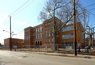 Doan Classroom Apartments in Cleveland, OH - Foto de edificio - Building Photo