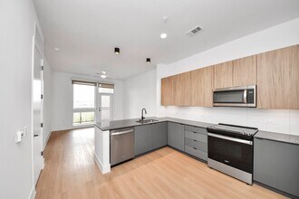 2810 Riverby Rd in Houston, TX - Building Photo - Building Photo