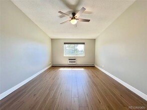 9340 Center Ave in Denver, CO - Foto de edificio - Building Photo
