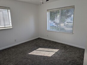2305 Woolner Ave in Fairfield, CA - Building Photo - Building Photo