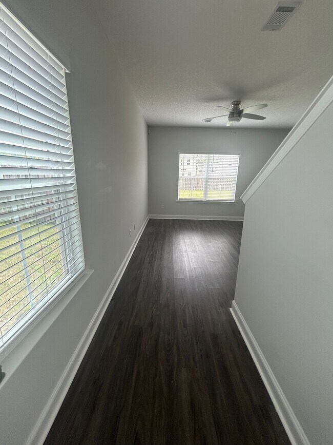 864 Grayson Ave in Hinesville, GA - Building Photo - Building Photo