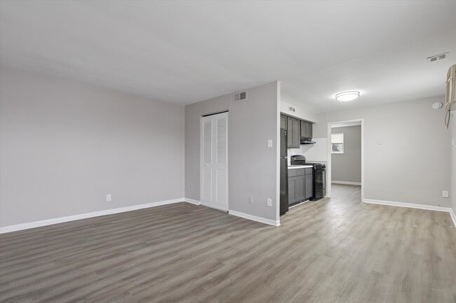 property at 7108 Oxford Ave