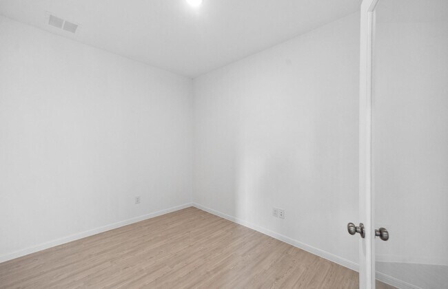 21618 Fox Gully Ln in Porter, TX - Foto de edificio - Building Photo