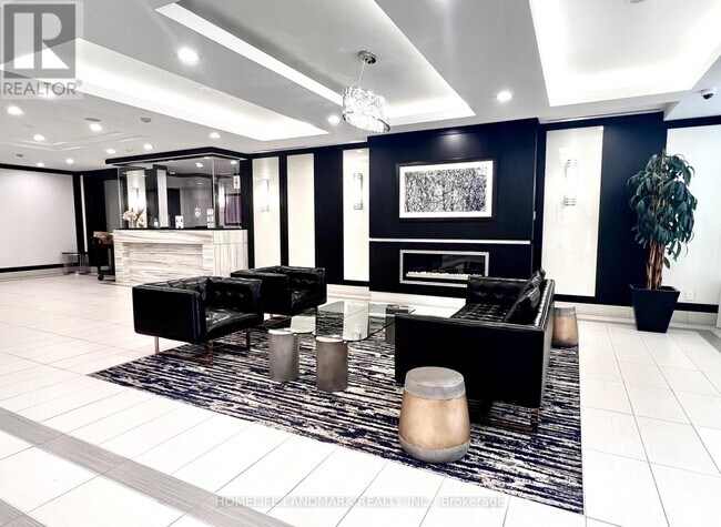 1070-1070 Sheppard Ave W in Toronto, ON - Building Photo - Building Photo