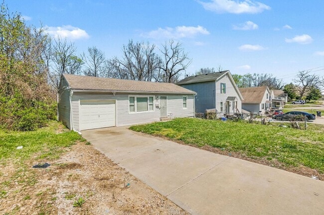 3854 E 59th St in Kansas City, MO - Building Photo - Building Photo