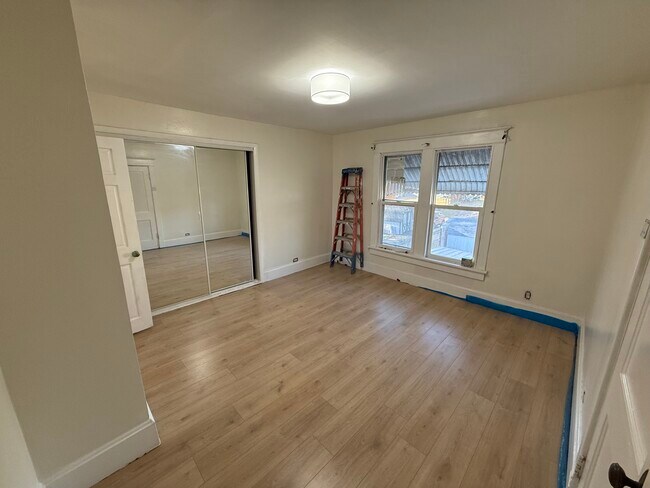 2-912 E 6th St in Muscatine, IA - Building Photo - Building Photo