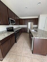 1906 Silo Oaks Pl in Middleburg, FL - Building Photo - Building Photo
