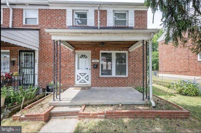 property at 636 Brisbane Rd