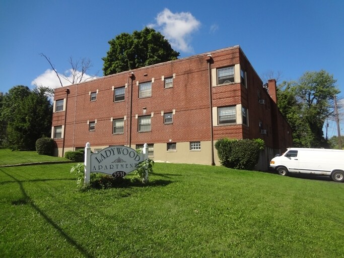 Ladywood Apartments in Cincinnati, OH - Building Photo