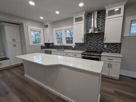 2942 Cortelyou Pl in Cincinnati, OH - Building Photo