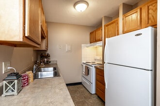 Prairie Woods Apartments in Des Moines, IA - Foto de edificio - Interior Photo