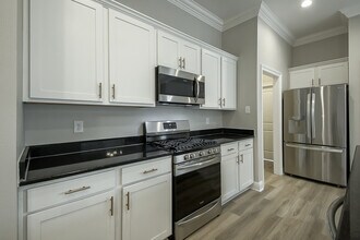 7126 Kenilworth Crossing Ave in Baton Rouge, LA - Building Photo - Building Photo