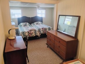 37112 Sandra Ave in Zephyrhills, FL - Building Photo - Building Photo