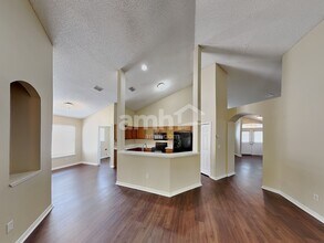 3428 World Ct in Jacksonville, FL - Building Photo - Building Photo