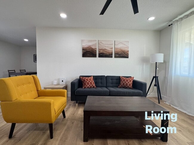 1368 W 14th St, Unit Full House in Tempe, AZ - Foto de edificio - Building Photo