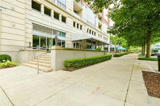 1820 Peachtree St NW in Atlanta, GA - Foto de edificio - Building Photo