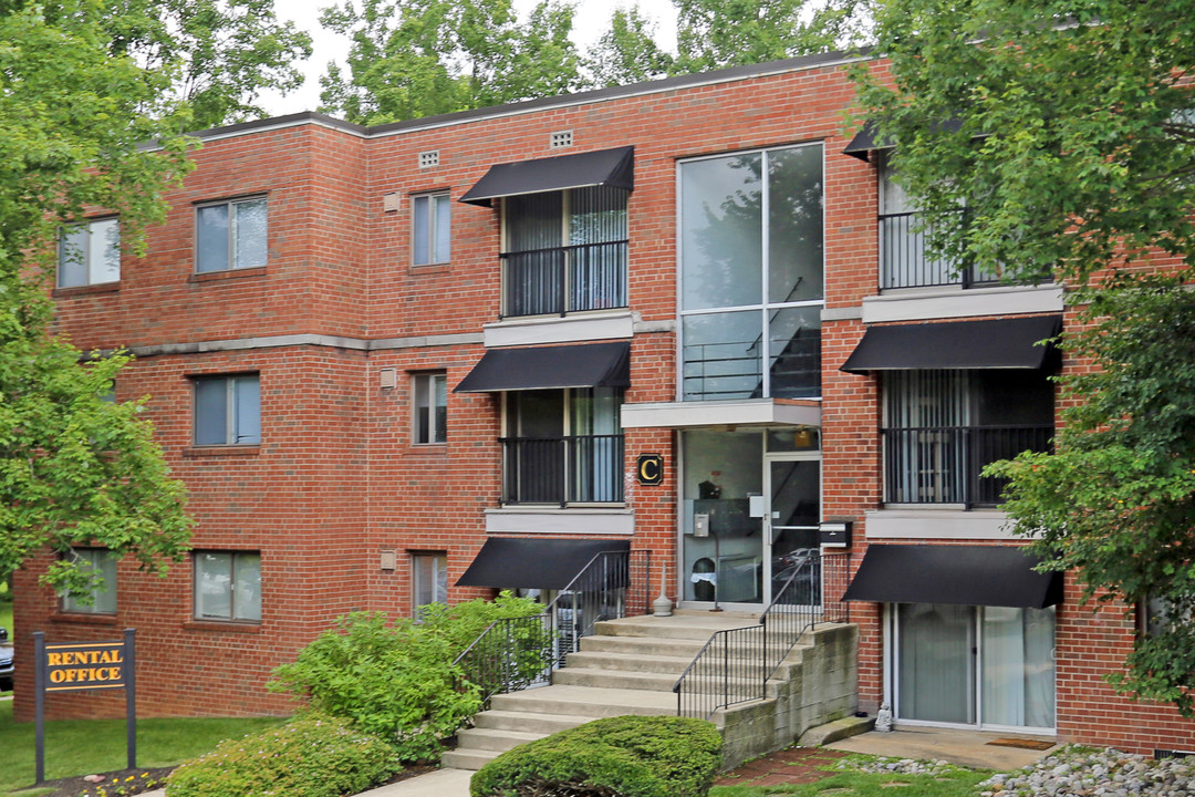 Waterford Apartments in Havertown, PA - Building Photo