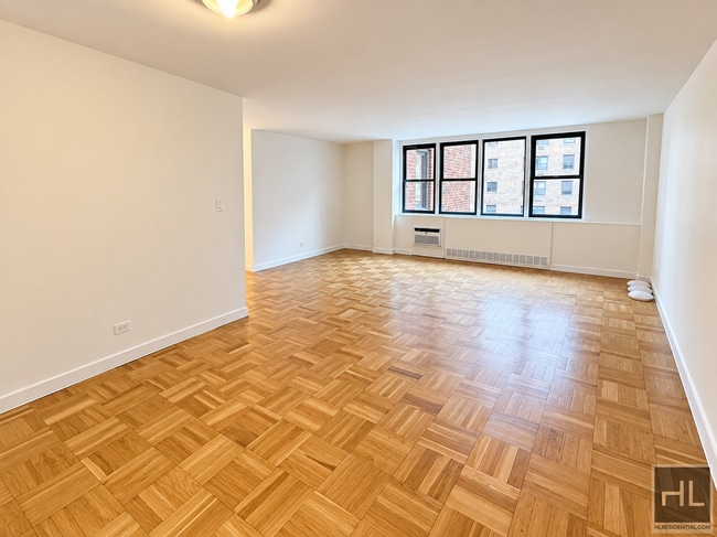 property at 435 E 79th St