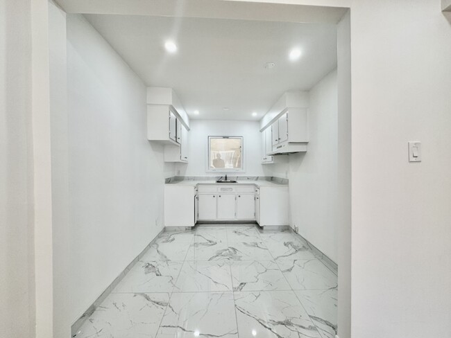 property at 2520 Sicard Rue