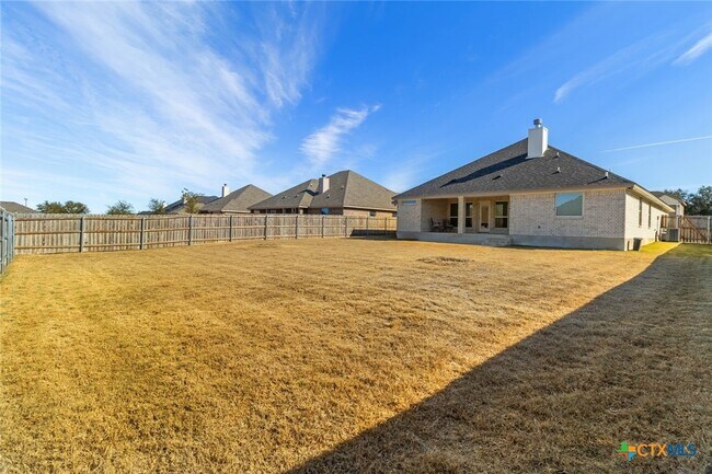2117 Mercer St in Nolanville, TX - Foto de edificio - Building Photo