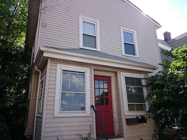 64 N Beacon St, Unit 1 in Boston, MA - Building Photo - Building Photo