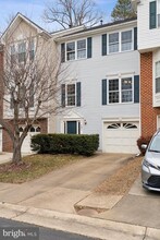 4607 Buckhorn Ridge in Fairfax, VA - Building Photo - Building Photo