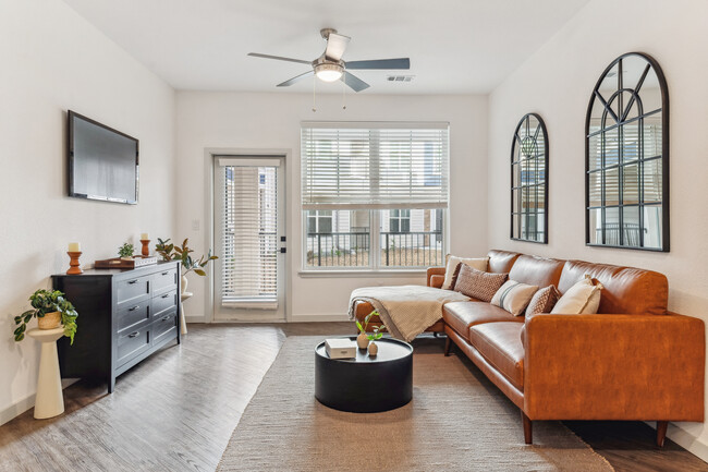 The Lofts at Highlands in Longmont, CO - Foto de edificio - Building Photo