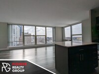 5556 N Sheridan Rd, Unit #5600-015D in Chicago, IL - Building Photo - Building Photo