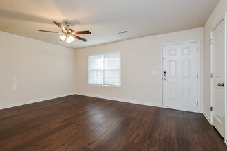 1433 Tamarino Dr in Raleigh, NC - Building Photo - Building Photo