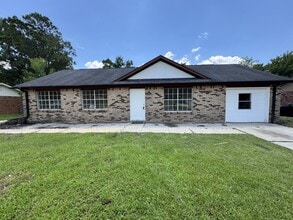 13101 Rosemont St in Ocean Springs, MS - Building Photo - Building Photo