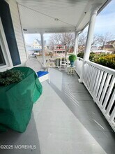 327 Woodland Ave in Avon By The Sea, NJ - Building Photo - Building Photo