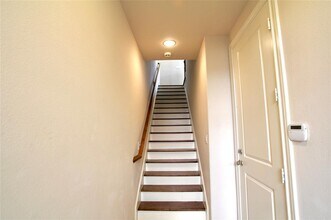 2045 Fannin St in Houston, TX - Building Photo - Building Photo