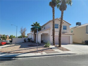 5402 Night Swim Ln in Las Vegas, NV - Building Photo - Building Photo
