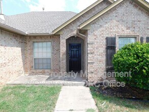 2121 NW 157th St in Edmond, OK - Building Photo - Building Photo