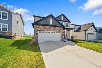 106 Sommerset Ct in O'Fallon, MO - Building Photo - Building Photo