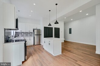 3860 Falls Rd-Unit -3 in Baltimore, MD - Building Photo - Building Photo