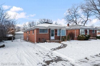 4114 Lincoln Blvd in Dearborn Heights, MI - Building Photo - Building Photo