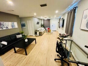 219 NW 14th Ave in Delray Beach, FL - Building Photo - Building Photo