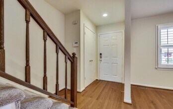 7509 Heatherton Ln in Potomac, MD - Building Photo - Building Photo