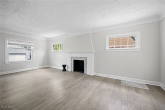 1047 Hillstone Rd in Cleveland Heights, OH - Building Photo - Building Photo