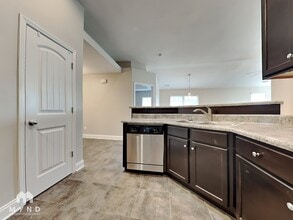 566 Waterford Ln in Calera, AL - Building Photo - Building Photo