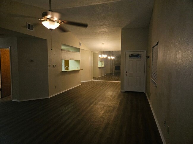 4410 Putting Green in San Antonio, TX - Building Photo - Building Photo