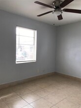 218 E 44th St in Houston, TX - Building Photo - Building Photo