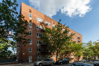 The Granada in Riverdale, NY - Building Photo - Primary Photo