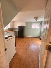 13 Front St in Topsham, ME - Foto de edificio - Building Photo