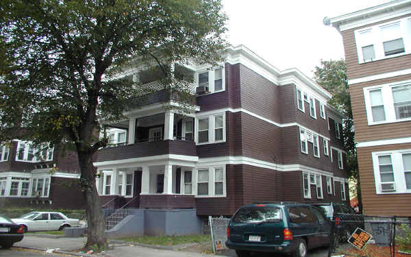 41 Hosmer St in Mattapan, MA - Foto de edificio