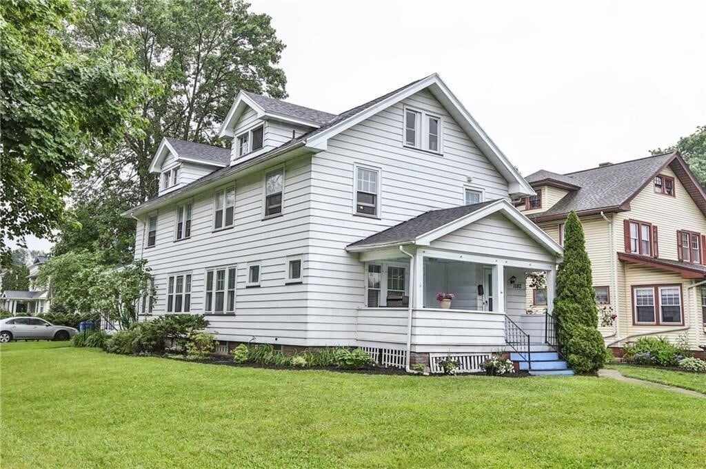 229 Inglewood Dr in Rochester, NY - Building Photo