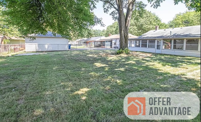 7072 Oakwood Rd in Parma Heights, OH - Building Photo - Building Photo