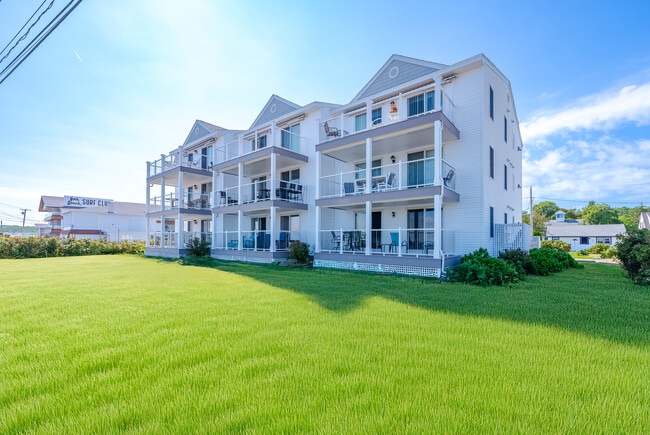 790 York St, Unit 2 in York, ME - Building Photo - Building Photo