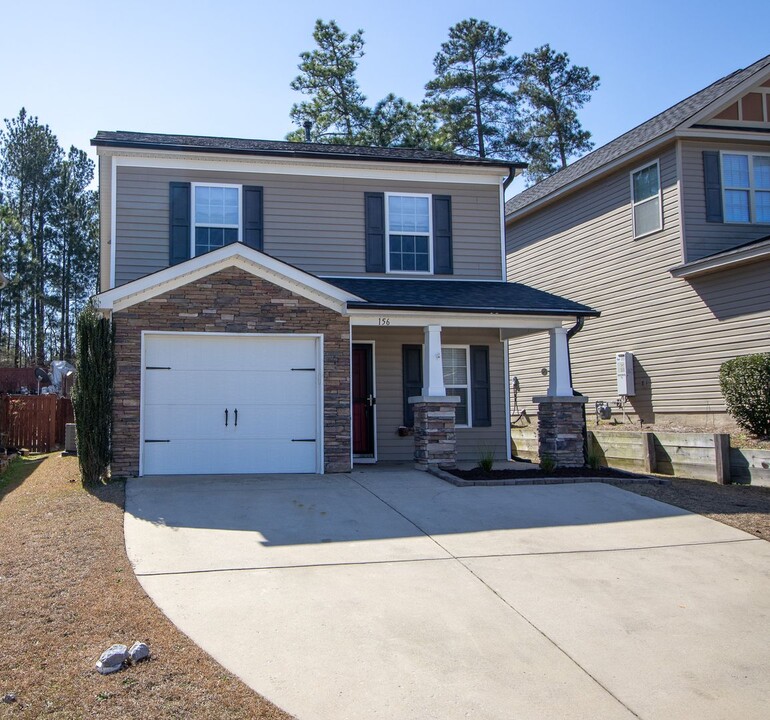 156 Chesterbrook Ln in Lexington, SC - Foto de edificio